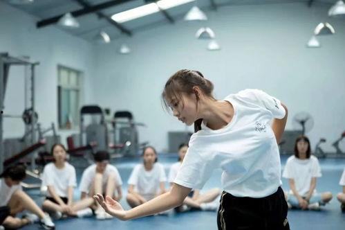 娛樂吃瓜醬藝考生,揭秘藝考生的酸甜苦辣