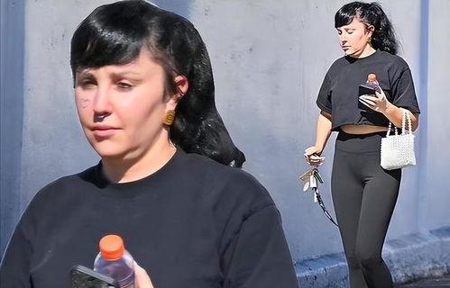 娛樂圈吃瓜小說一口氣看完,一網打盡，揭秘明星背后的秘密