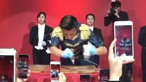 快樂吃瓜娛樂新聞最新消息,快樂吃瓜，明星隱私再掀波瀾！