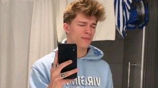 娛樂(lè)圈讀心吃瓜小說(shuō),揭秘明星心機(jī)，吃瓜群眾笑翻天