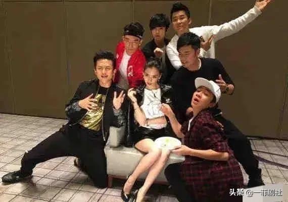 最近娛樂圈吃瓜爆料,明星戀情、丑聞大揭秘！