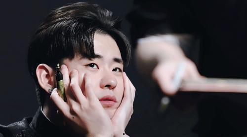 娛樂(lè)圈精靈哥是誰(shuí) 吃瓜,他是誰(shuí)？