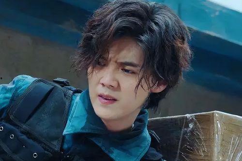 娛樂圈吃瓜男歌手是誰啊,他是誰？