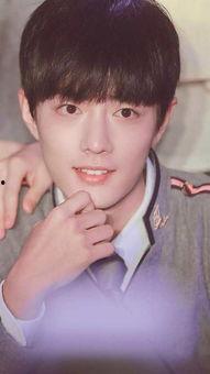 肖戰(zhàn)八卦娛樂吃瓜,揭秘明星幕后生活，吃瓜群眾狂歡時刻