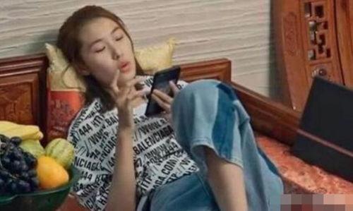 娛樂(lè)吃瓜醬朋友事件視頻,揭秘視頻背后的真相與爭(zhēng)議